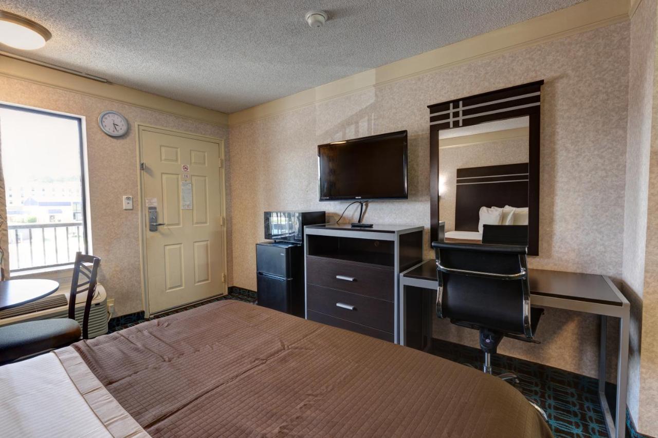 Deluxe Inn - Fayetteville I-95 エクステリア 写真