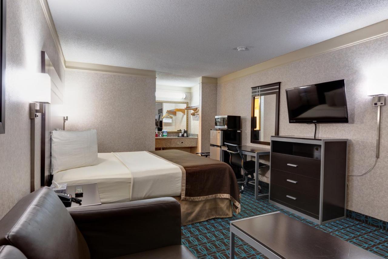 Deluxe Inn - Fayetteville I-95 エクステリア 写真