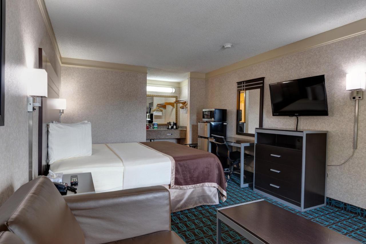 Deluxe Inn - Fayetteville I-95 エクステリア 写真