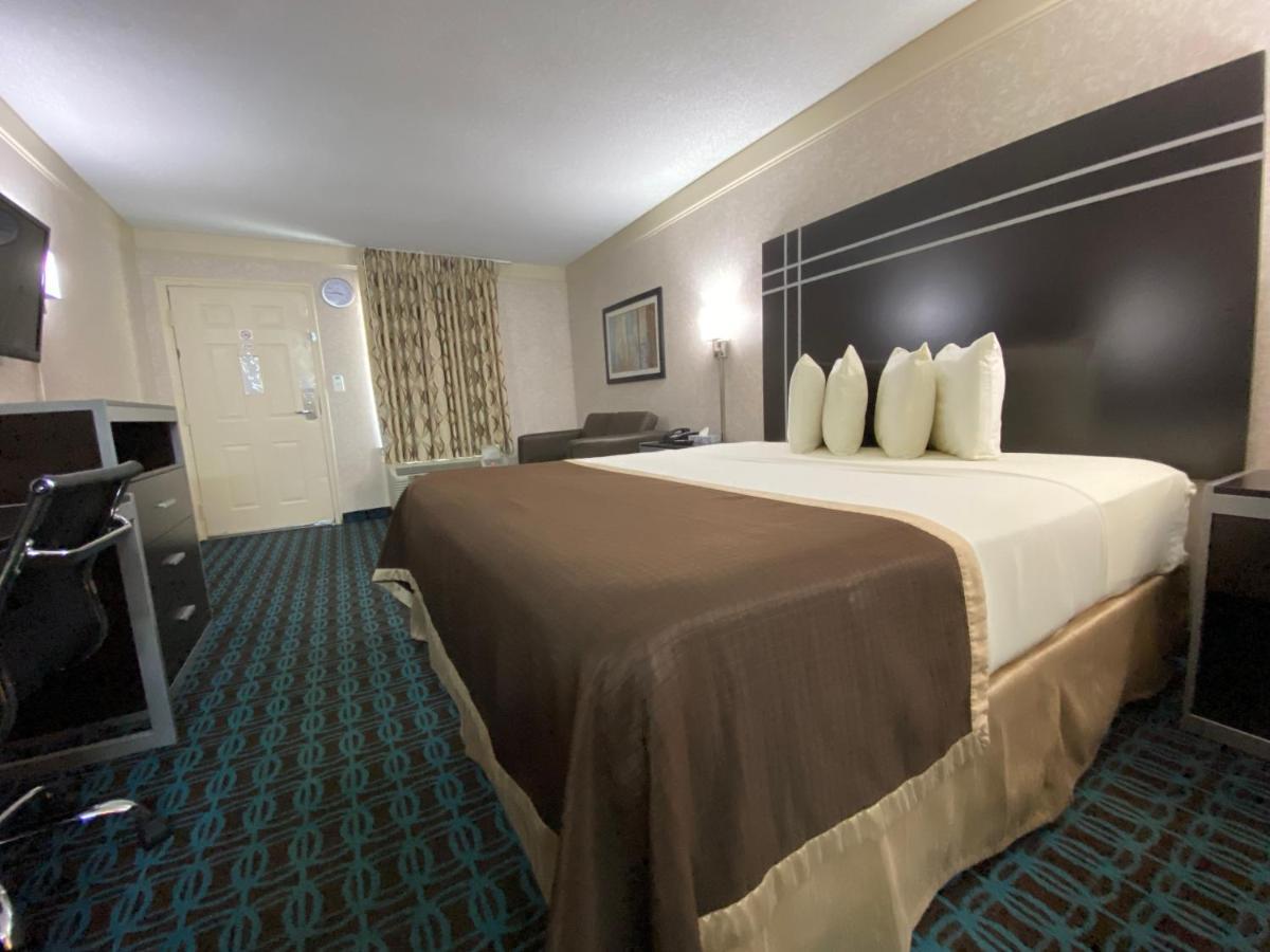 Deluxe Inn - Fayetteville I-95 エクステリア 写真
