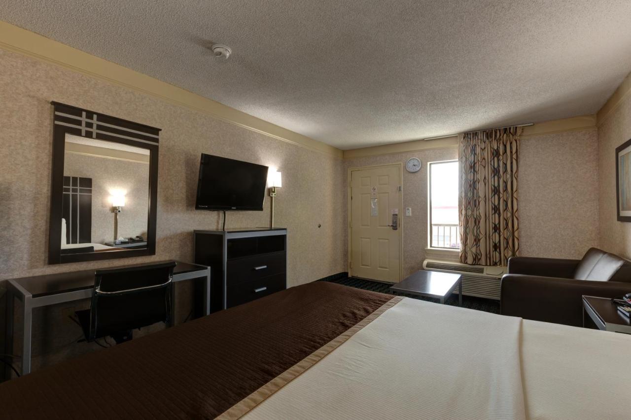 Deluxe Inn - Fayetteville I-95 エクステリア 写真