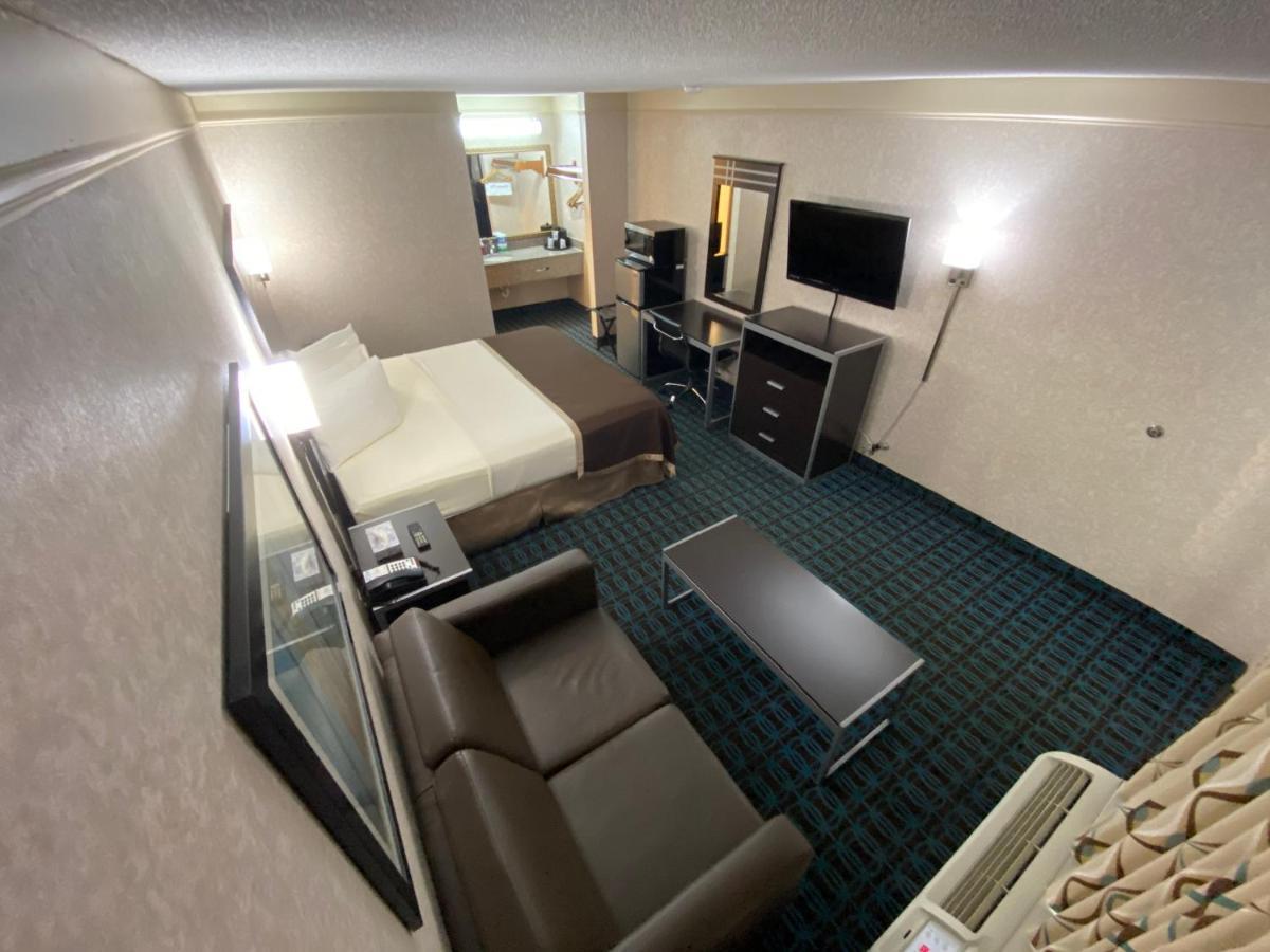 Deluxe Inn - Fayetteville I-95 エクステリア 写真