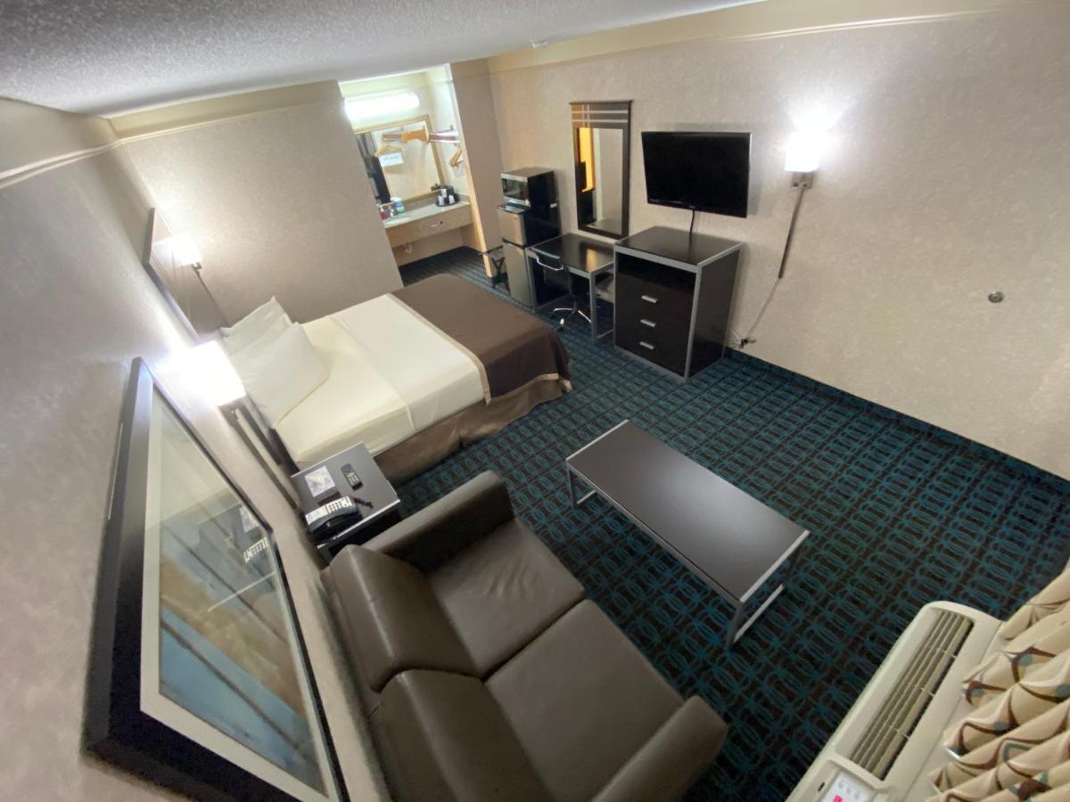 Deluxe Inn - Fayetteville I-95 エクステリア 写真
