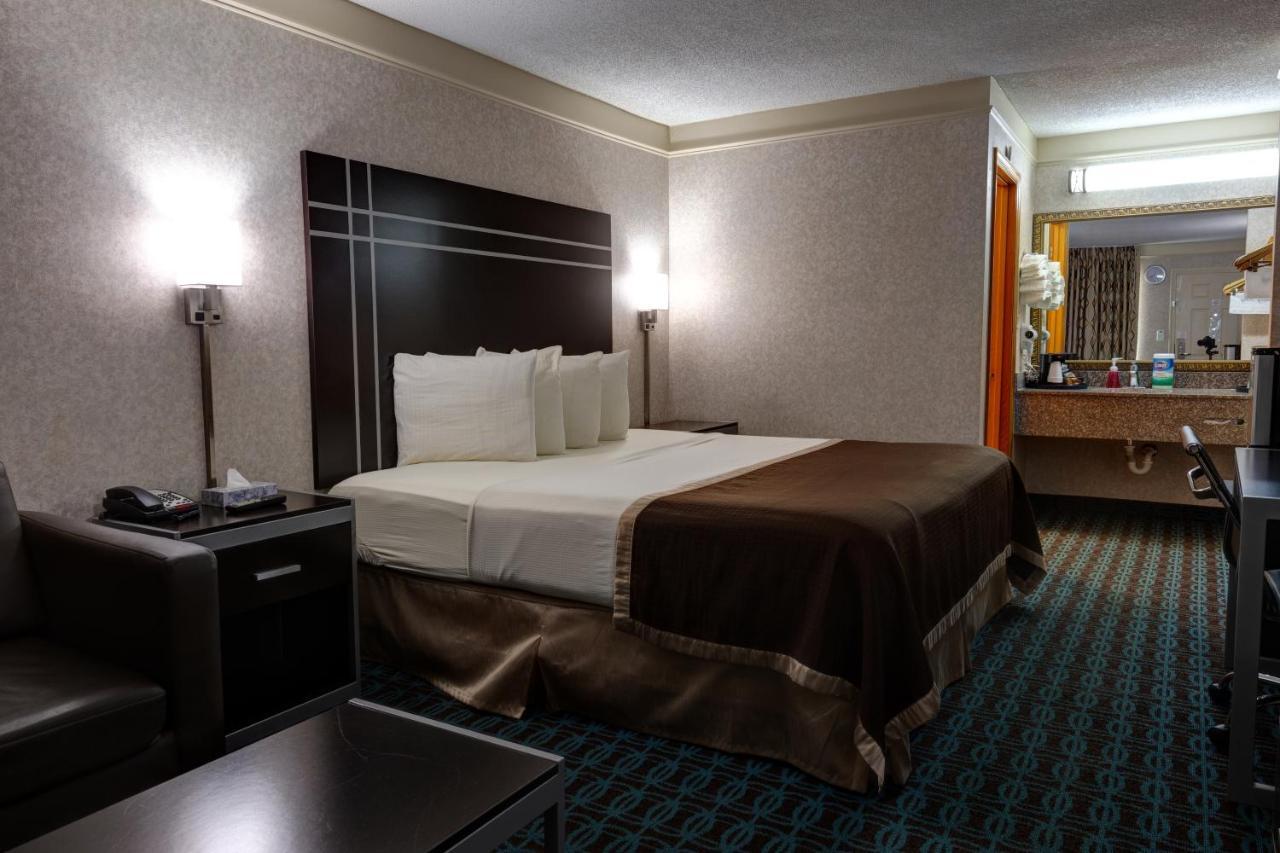Deluxe Inn - Fayetteville I-95 エクステリア 写真
