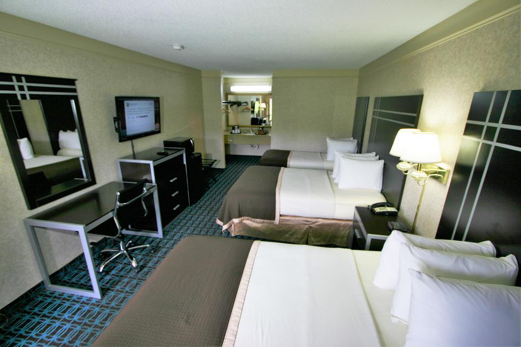Deluxe Inn - Fayetteville I-95 エクステリア 写真